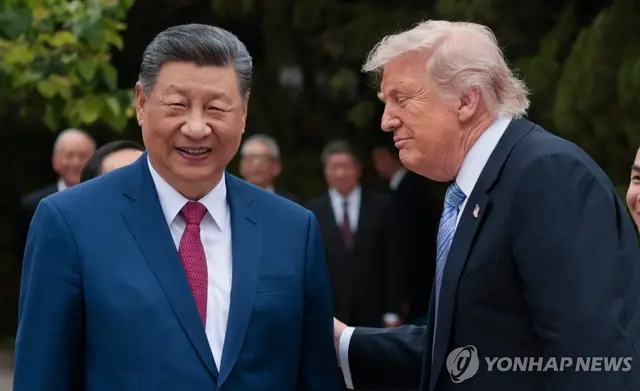 지난 5월 15일 중국 중난하이에서 대화하는 시진핑 중국 국가주석과 도널드 트럼프 미국 대통령. [AP=연합뉴스]