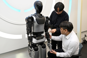 2030년 ‘한국형 AI 휴머노이드 로봇’ 내놓는다…美 ‘옵티머스’·中 ‘GI’과 경쟁