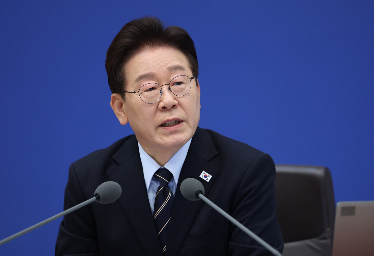 李대통령 “세전 영업익 나누는건 투자자도 못해”