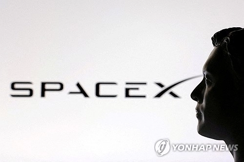 스페이스X와 일론 머스크. 로이터 연합뉴스
