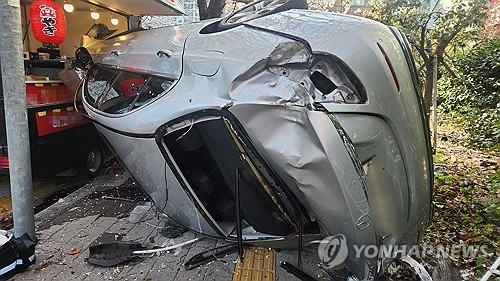 부산 수영구 교통사고 [부산소방본부 제공]