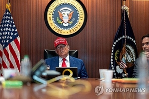 백악관 상황실 MOU 회의 종료… 트럼프, 종전이냐 공습이냐 결론 못 내