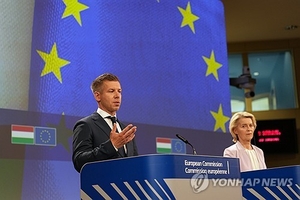 ‘오르반 암흑기’ 끝났다… EU, 헝가리에 동결자금 29조원 방출