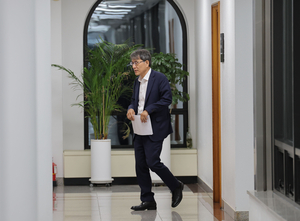‘투표 용지 부족 사태’에… 선관위 “개표 중단·재선거 불가” 정면 돌파