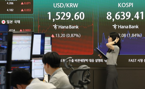 [속보] 치솟는 환율, 야간 거래서 1540원 육박…2009년 금융위기 이후 최고
