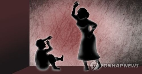 [속보] 7세 아들 때리며 “너 죽어도 아무 어른 신경 안써” 폭언…전과...