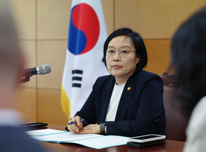 ‘실무형 총리 후보자’ 한성숙 