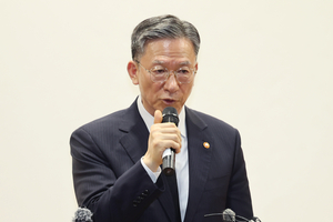 정성호 “조작기소만이 국가폭력 아냐…기소유예·공소보류도 해선 안돼”