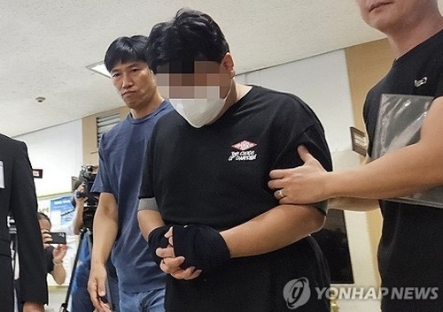 생후 42일 아들 때려 숨지게 하고 암매장…친부 30대에 징역 15년 구형