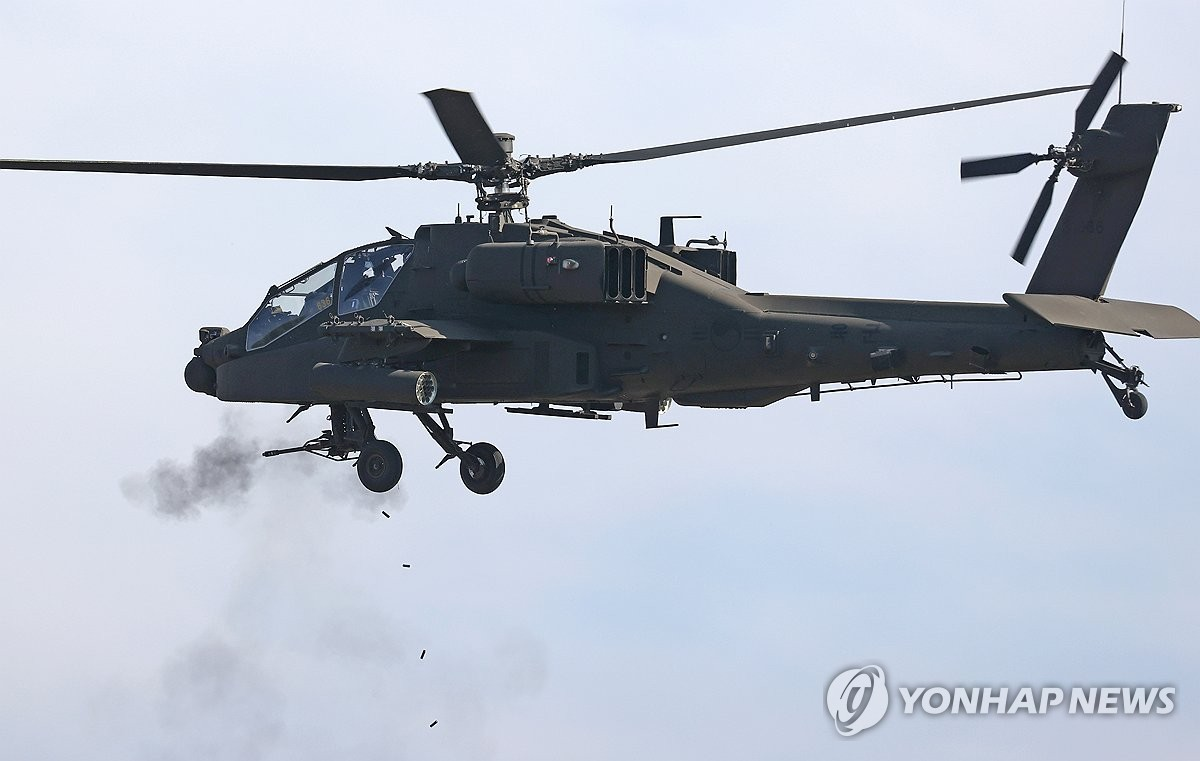 [속보] 미군 “이란에 공습 개시, 자위권 차원서…헬기 격추에 대응”