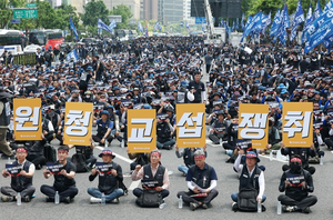 [속보] 금속노조, AI·로봇 전환기에 “자동차 고용 보장해야”… 총파업 예고