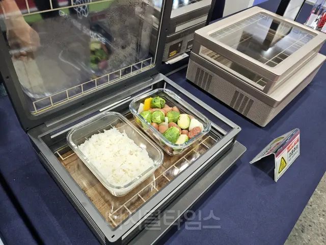 그래핀스퀘어의 그래핀 멀티쿠커. [사진=안다솜 기자]