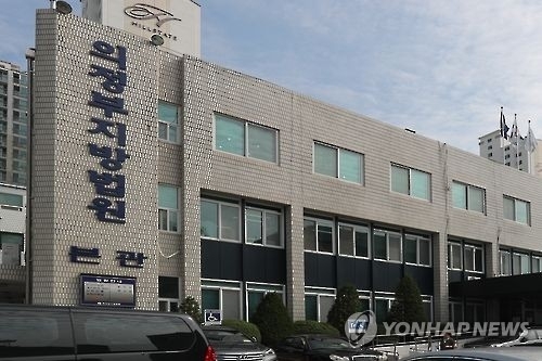 ‘지인 집 침입해 딸 성폭행 시도’ 50대 남성…1심서 징역 8년 선고