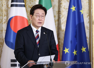 李 대통령 지지율 57%로 3주새 7%P↓…국힘은 7%p 상승 [한국갤럽]