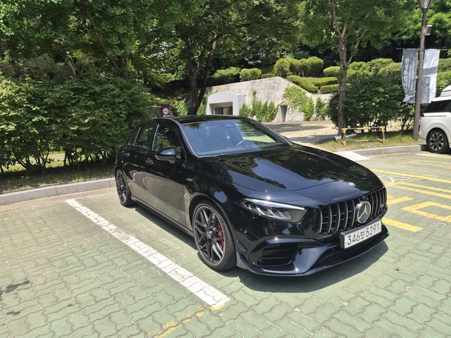 메르세데스-AMG A 45 S 4MATIC+ 정측면부. 임주희 기자

