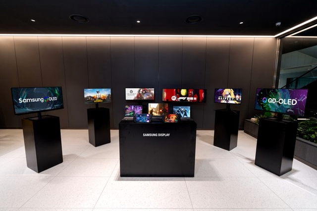 삼성디스플레이 OLED 최신 제품. 삼성디스플레이 제공