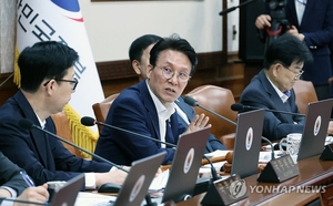 ‘부정선거론·윤어게인’에 張의 부활 무대로… 변질된 잠실 시위