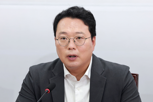 천하람 개혁신당 원내대표가 15일 국회에서 열린 최고위원회의에 참석해 발언하고 있다. [연합뉴스]