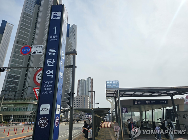 [사설] 서울 외곽으로 번지는 집값 불장… 공급 확대로 연쇄 상승 막아야