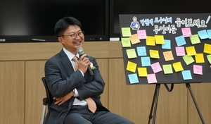 고별강연 강원택 교수, 
