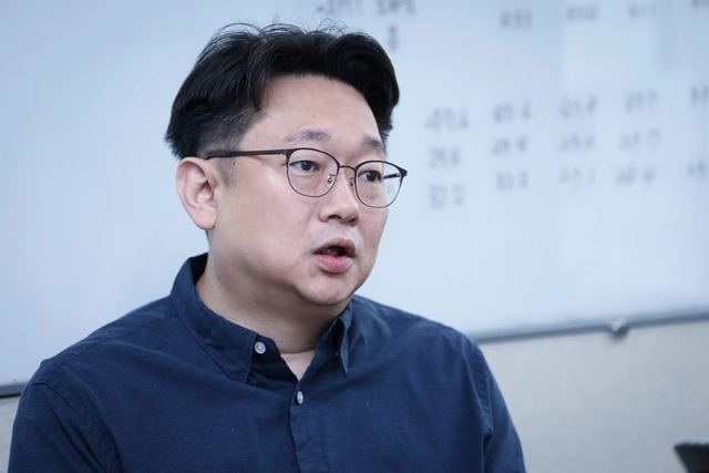서남희 LG유플러스 CV담당(상무)이 30일 서울 용산구 LG유플러스 용산사옥에서 디지털타임스와 인터뷰하고 있다. LG유플러스 제공
