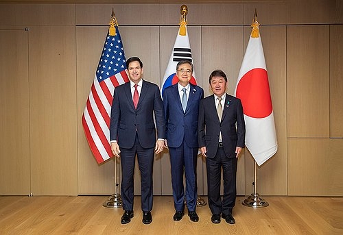 2025년 10월 APEC 한미일 외교장관회의. 연합뉴스.