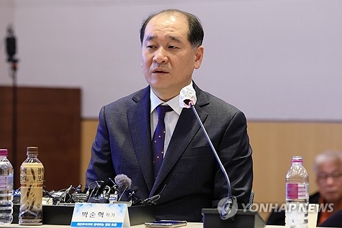 토론회서 발언하는 ‘배터리 아저씨’ 박순혁씨 [연합뉴스 자료사진]