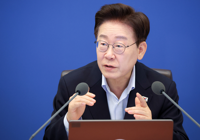 이재명 대통령이 지난 7월 21일 청와대에서 열린 국무회의에서 발언하고 있다. [연합뉴스]