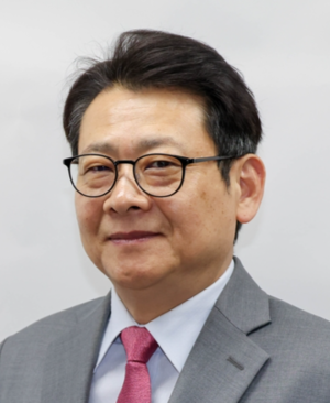 [권순욱 칼럼] 노무현 그만 팔고 자기 이름으로 정치하라