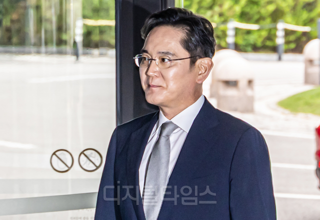 이재용 삼성전자 회장이 지난 6월 1일 서울 중구 신라호텔에서 열린 2026년 제36회 삼성호암상 시상식에 참석하고 있다. 박동욱 기자
