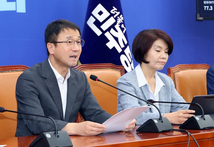 민주 “주택 ‘공급절벽’, 오세훈이 설계자”…‘세제개편안 비판’에 역공