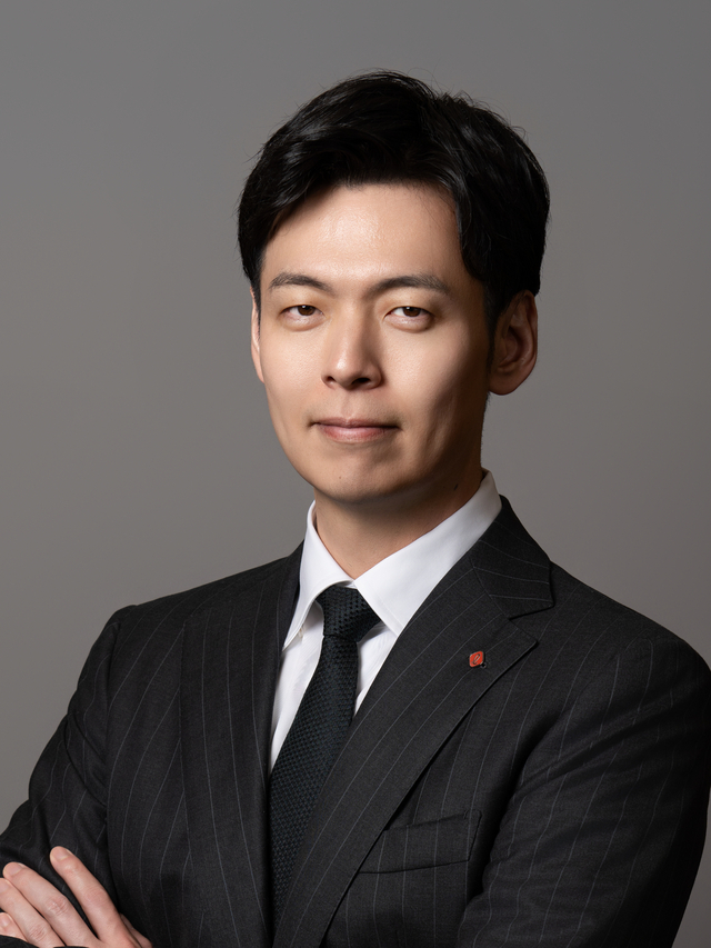 오너 3세 신유열의 ‘바이오’에 실탄 집중투입하는 롯데…성과는 언제