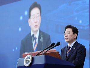민주당 46.3%, 李대통령 42.9% ‘지지 역전’…全大 당심은 김민석 접전우세