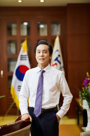 출연연 원장의 ‘새로운 벤처 도전’…데이터 연구자서 벤처 대표로 변신