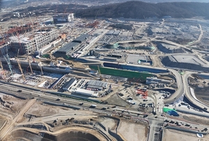 “4조2천억 투자 유발 효과”…반도체·이차전지·바이오 규제 확 푼다