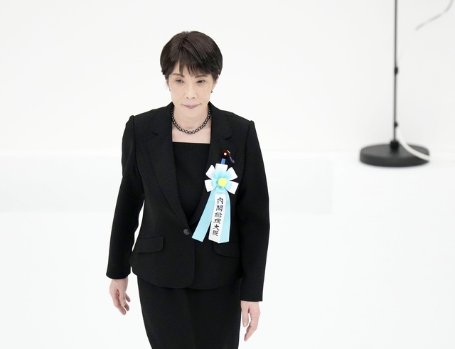 일본 전몰자 추도식에 참석한 다카이치 총리. 연합뉴스