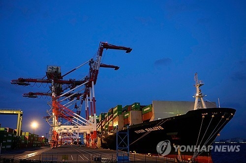 日 2분기 경제성장률 0.3%…3분기 연속 성장, 연율 1.1%