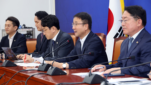 與 “20일 본회의서 주택 공급 입법 처리…국힘, 재검표 협조하라”