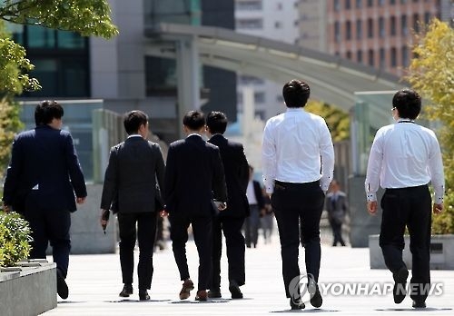 日, ‘월 100시간 초과근무’ 사실상 허용…노사 특별합의 기업 대상