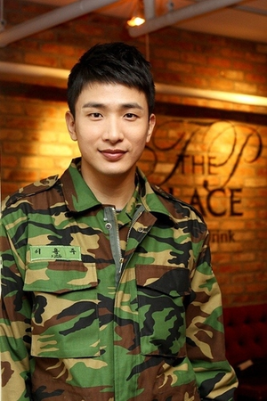 ‘푸른거탑’ ‘막돼먹은 영애씨’ 배우 이용주 44세 일기로 별세