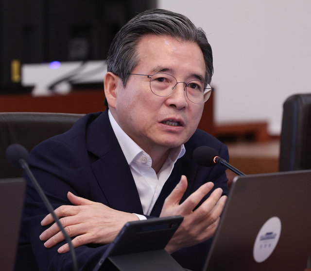 발언하는 김용범 정책실장 [연합뉴스]