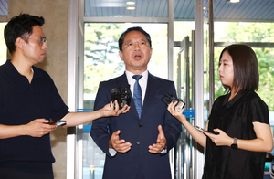 [사설] 김승원 ‘부정청탁 의혹’ 확산… 해명 안되면 법무장관 자격 없다