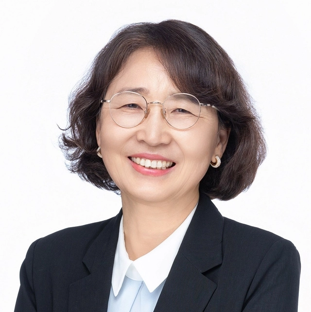 김윤희 경상국립대학교 화학과 교수. 한국도레이과학진흥재단 제공
