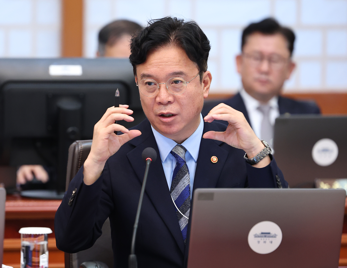“이제 삼성전자 성과급 N% 요구 파업은 불법”…노동장관 쐐기 박았다