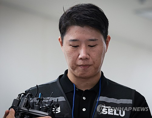최승호 삼전노조 위원장, ‘집회 물품’ 장인회사와 계약…“부당 이익 없다” 주장