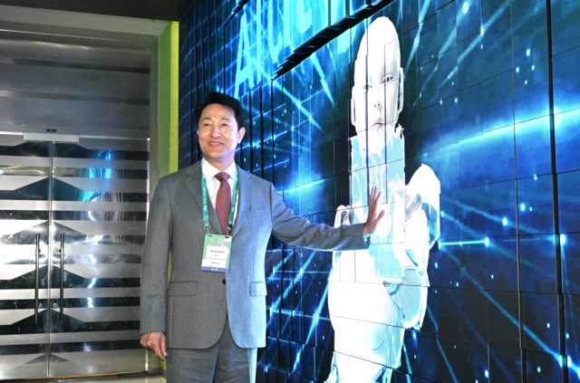‘스마트라이프위크 2025’(SLW 2025)에 참석한 오세훈 서울시장. [서울시]