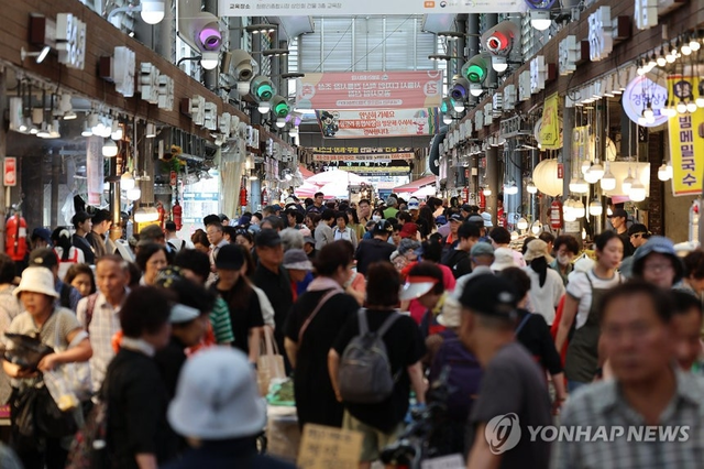 서울 시내 전통시장 모습. [연합뉴스 자료사진]