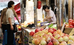 한우·삼겹살 두 자릿수 ‘껑충’… 사과값 내려도 무거운 추석 장바구니