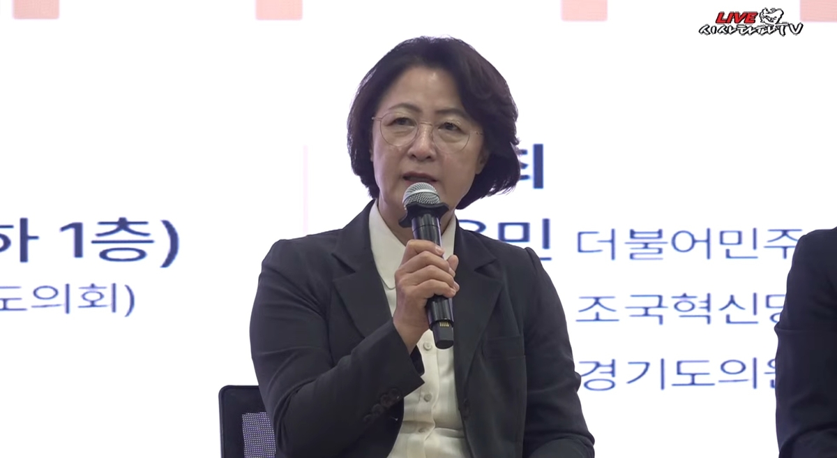 추미애, 李대통령 직격에… 李 “지나친 선동이 개혁 방해”