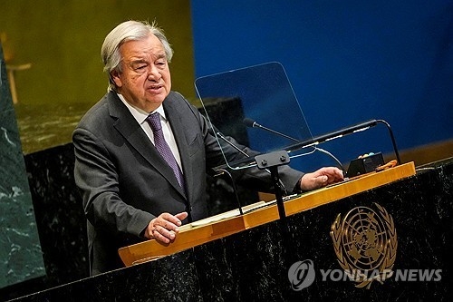 유엔 총장 “안전장치 없는 AI 재앙 초래”…AI 강국에 정보교환·공동안전장치 촉구